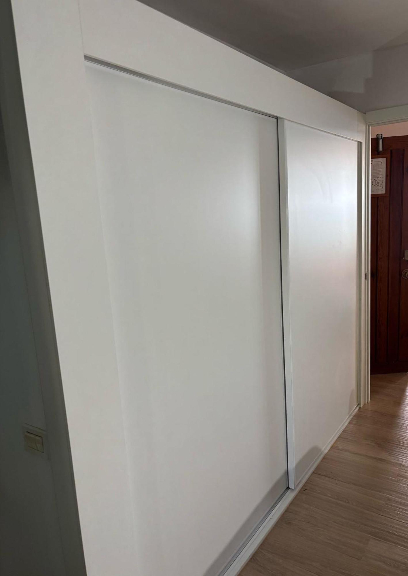 El Paseo Apartment